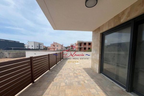 Privlaka - exklusive S-001 Wohnung 150m zum Strand