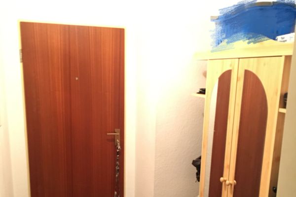 ! Colpo di rendimento eventualmente oltre l'8% a Bayreuth: tranquillo appartamento di 1 locale con balcone a sud & posto auto in autorimessa sotterranea !