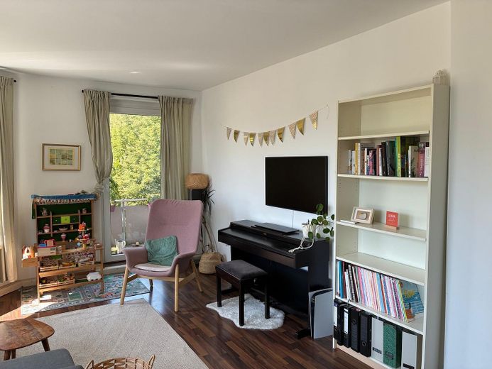 Rüttenscheid, zentrale Lage, 3. OG mit Balkon – Wohnzimmer