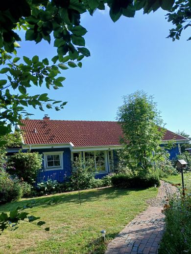 **PROVISIONSFREI** Wohlfühlen im Original Schwedenhaus (KfW40) – Schwedenhaus