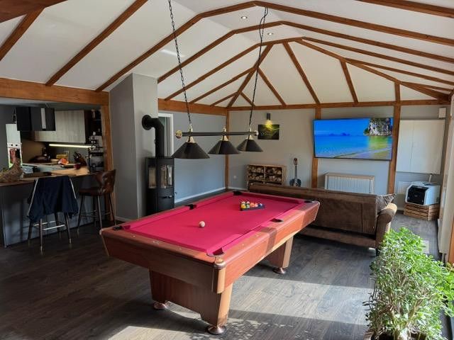 Einfamilienhaus in Bestlage - Berlin-Lübars - Komplett möbliert - bezugsfrei – 550 m² Privatgarten – Wohn- & Billiardraum