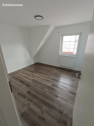 Idyllische Dachgeschosswohnung- Erstbezug nach Kernsanierung – Foto 3
