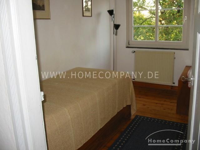 4 Zi.Whg., möbl., gute Ausstattung, helle Whg., getrennte Zimmer. Gute Verkehrsanbindung zum Hbf. – f2f8db1ebacf080f35ec792f097446731aa54f13.jpg