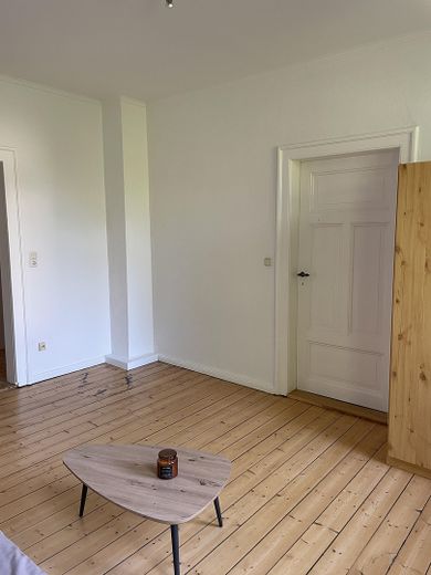 Elegante apartamento de 2 habitaciones – Wohnen