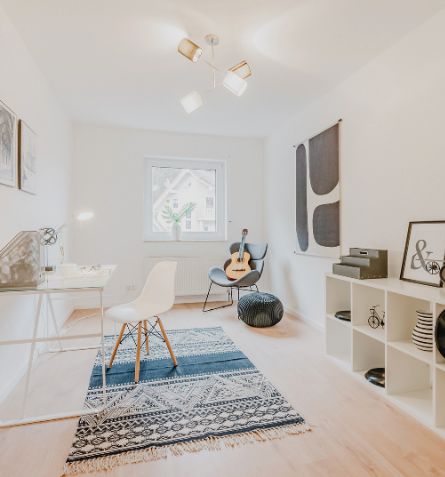 Moderne 2-Zi-ETW in Butzbach - Balkon – energetisch saniert - bezugsbereit und provisionsfrei! – Foto 1