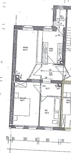 Großzügige 2-Zimmer mit Balkon, EBK, Wannenbad und Laminat in zentraler Lage! SP mgl. – GR