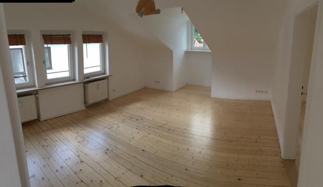 Helle, ruhige 2-Zi-Dachgeschoss-Wohnung in Starnberg-Söcking – Foto 11