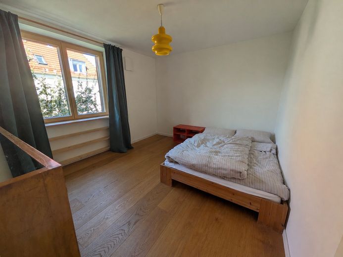 Schlafzimmer 2 (1. OG)