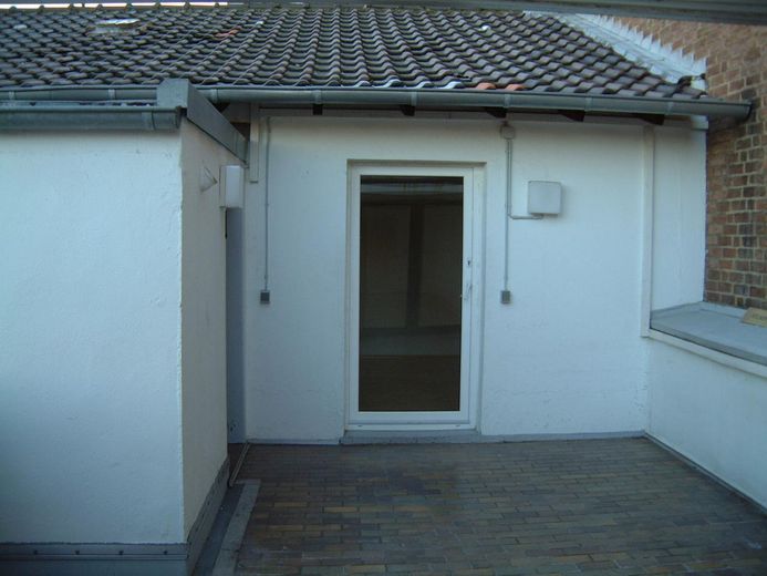 Wohn / Geschätshaus am Bahnhof/Fußgängerzone – Wohnung DG