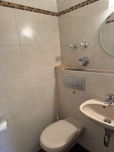 seperates WC