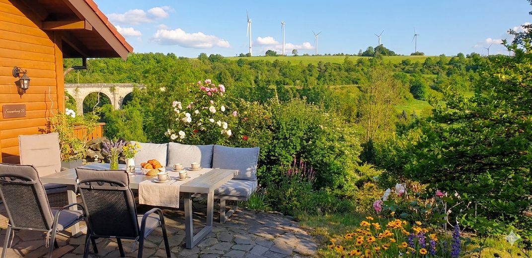 Freistehendes Einfamilienhaus in traumhafter Süd-Hanglage von Altenbeken – Provisionsfrei von Privat – Urlaubsfeeling nice