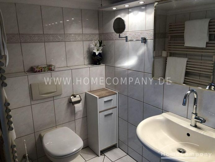 Schöne 3 Zi.-Whg., möbliert, EG. Garten zur Nutzung. – 3e827ac6691e86a57149f9d99c93245d634249cf.jpg