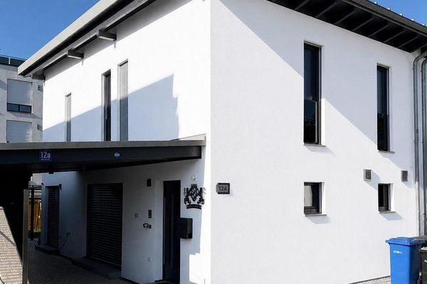 Casa bifamiliare KfW40 in condizioni pari al nuovo
