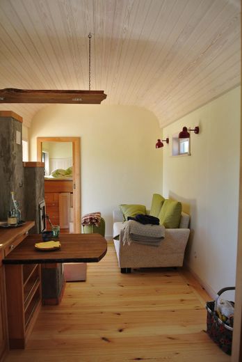 Wohnzimmer mit Küche