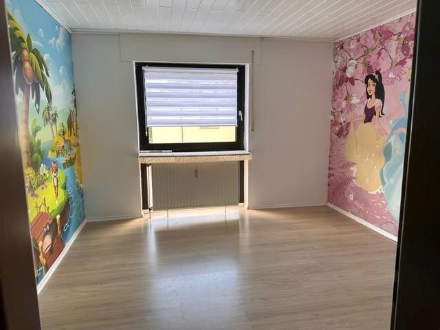 Helle 3-Zimmer-Wohnung in citynaher Lage von Eschweiler – Elternschlafzimmer
