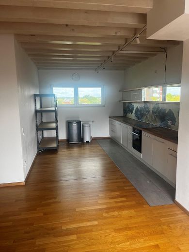 2-Zimmer-Penthouse-Wohnung mit Balkon – Foto 4