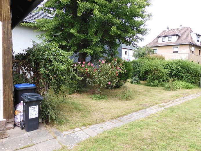 Garten Richtung Straße