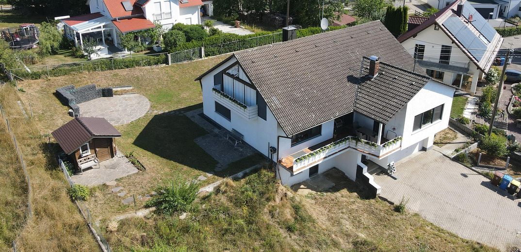 Großzügiges Einfamilienhaus in Ortsrandlage – 207 m² Wohnfläche auf 1.260 m² Grundstück – 01 Haus und Grundstück
