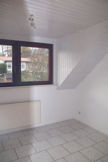 Helle 4 Zimmer Wohnung mit Balkon, ihr Sprung in ein neues Wohngefühl ! – Foto 7