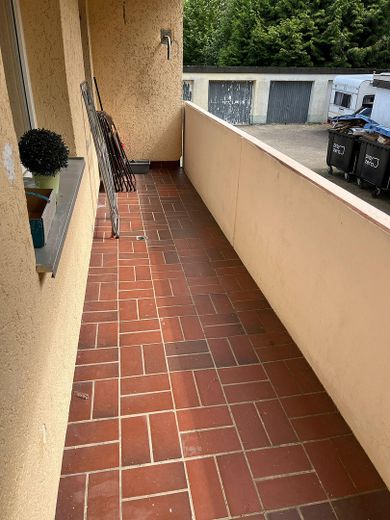 100 m² Erdgeschosswohnung | 5 Zimmer | Ideal für Familien | Frei ab 01.10.2026 – Balkon