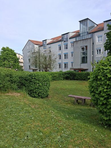 Gebäude