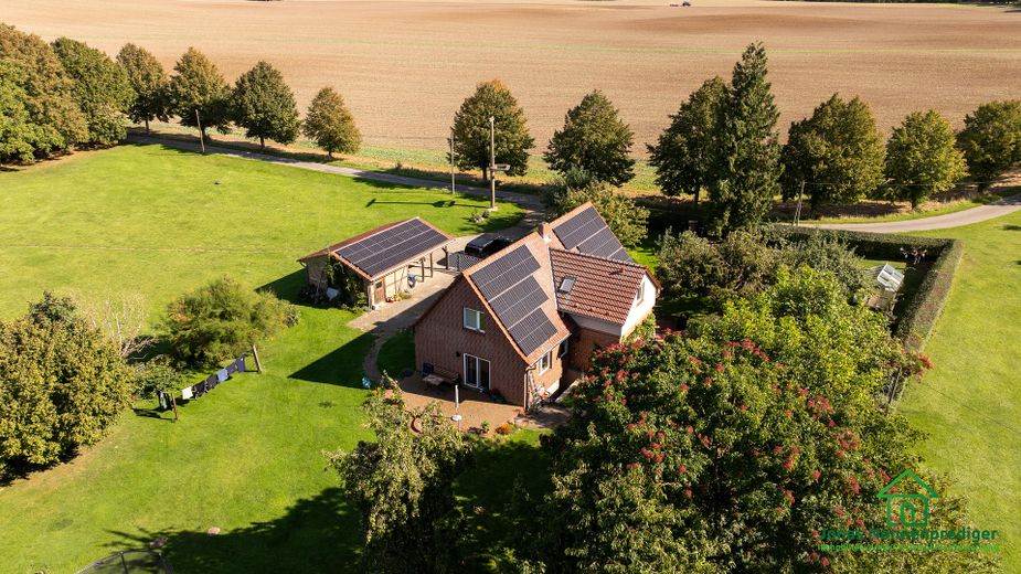 Einfamilienhaus in Alleinlage - für den Käufer provisionsfrei – Foto 4