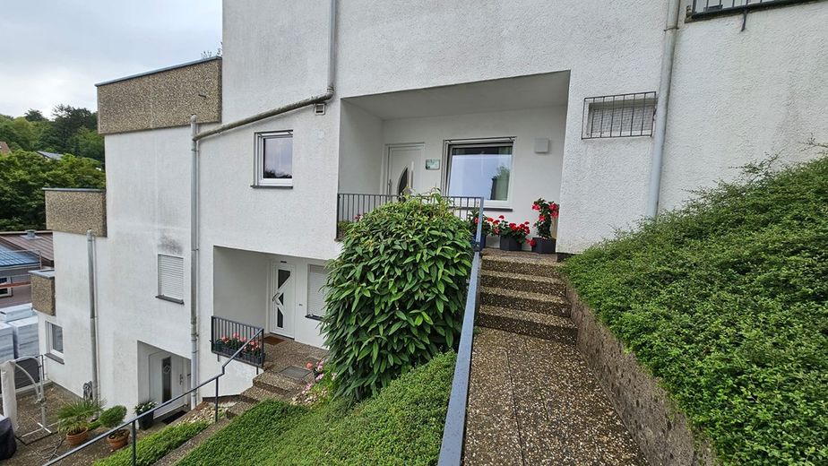 Attraktive 4,5-Zimmer-Terrassenwohnung – Foto 2
