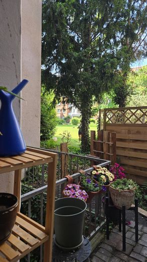 Appartamento ammobiliato con 2,5 locali, terrazza e giardino ad Amburgo-Lokstedt – Foto 2