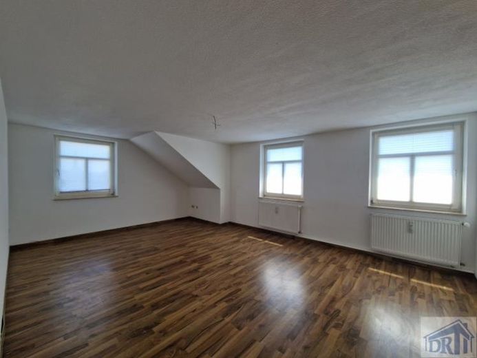 Renoviert mit Balkon und Weitblick – Foto 1