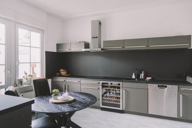 55 m² Loft-Suite in 3er-WG | Altbauvilla Hanau – Gemeinschaftsküche