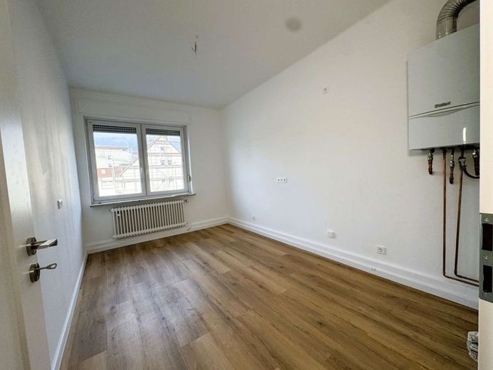 Helle frisch sanierte 2,5 Zimmer Wohnung in Bestlage von Wattenscheid - direkt am Aldi &amp; Netto – Küche (2)