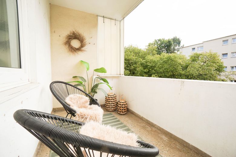 SOFORT FREI: Helle Drei-Zimmer-WHG mit Balkon in der Neustadt – Balkon