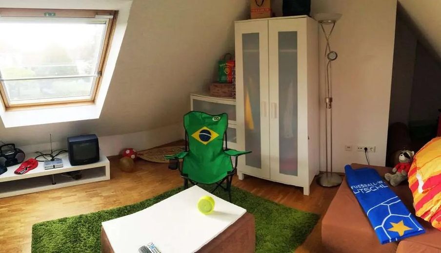 Zimmer oben 2