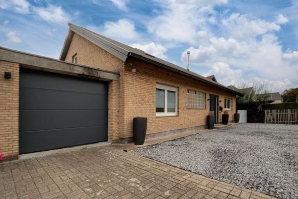Wohnen auf einer Ebene – Freistehender Einfamilienhaus in beliebter Lage von Hüthum