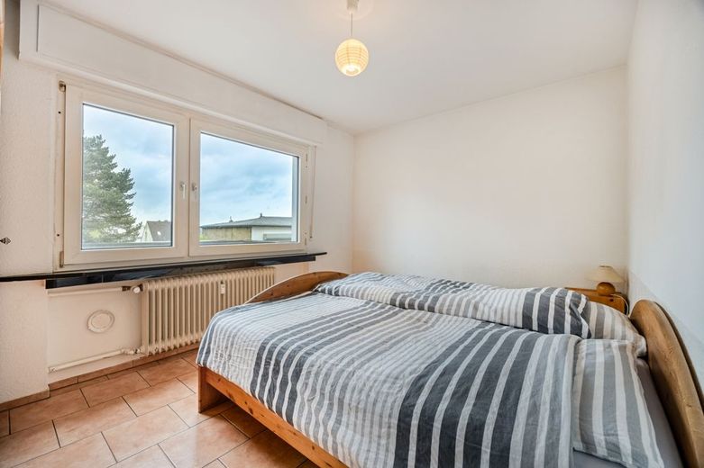 ****Großzügiges Domizil, sucht neuen Hausherrn. Sichern Sie Ihre Zukunft**** – Schlafzimmer EG