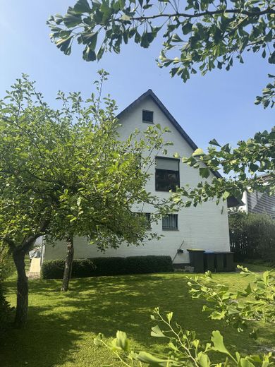 Haus mit Apfelbäumen (Nord)