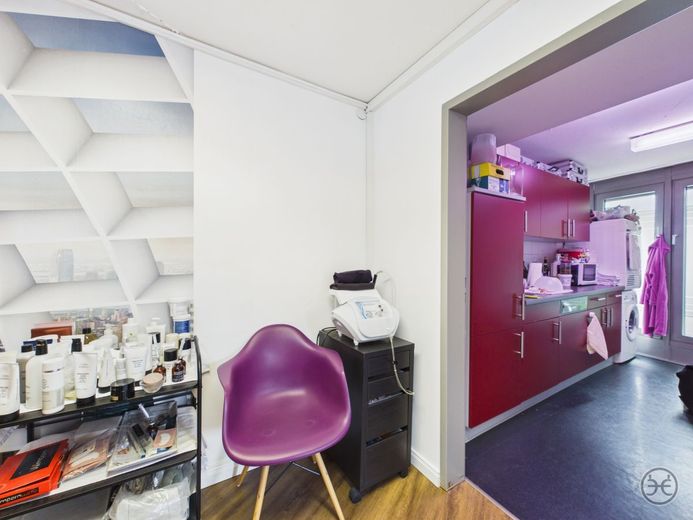 Gewerbefläche in bester Lage // Für Verkauf, Beauty &amp; Büro // City // Oldenburg – Eden-Ehbrecht-Immobilien_Vermietung_Gewerbe_Laden-Büro030