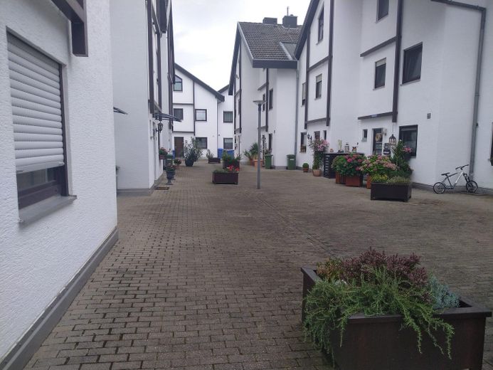 Wohnanlage mit Piazza
