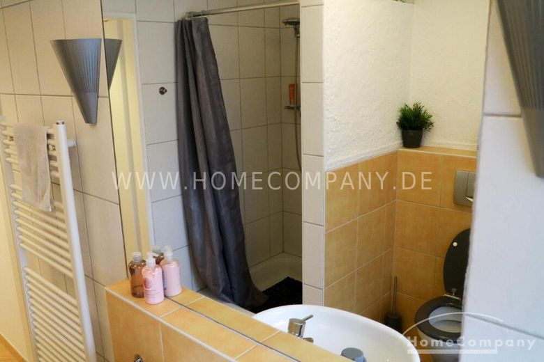 Möbliertes Traumhaus in Köln-Pesch! – 006b8f20527eacea9f88ad8f49a48b2bba79ce36.jpg