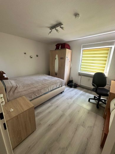 Helle, vermietete Wohnung an der schweizer Grenze | Kapitalanlage – Kinderzimmer