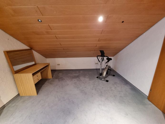 Przytulne mieszkanie na poddaszu – Schlafzimmer