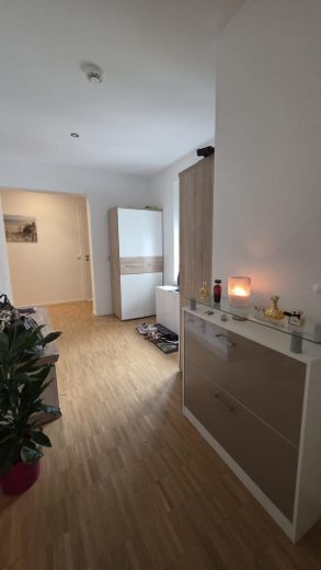 Habiter moderne avec toute la famille, appartement de 4 pièces - HC55 – Eingangsbereich