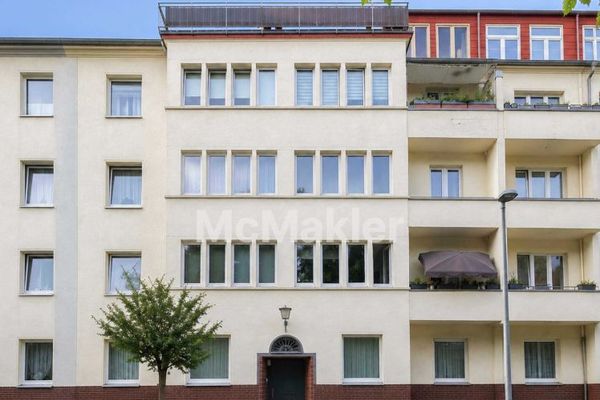 Atrakcyjne 3-pokojowe mieszkanie własnościowe z frontem balkonowym na 3. piętrze