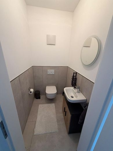 Luxus-Penthouse mit A+ Energiebilanz, Klimaanlage & Restgewährleistung bis 2027 – 2.WC