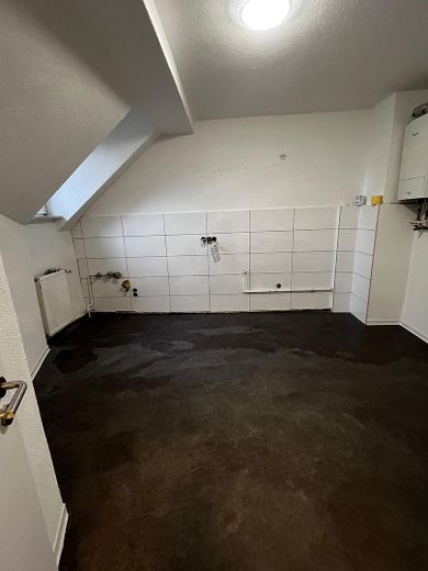 Świeżo wyremontowane 3-pokojowe mieszkanie własnościowe w centralnej lokalizacji – 77 m² – bez prowizji – Zdjęcie 7
