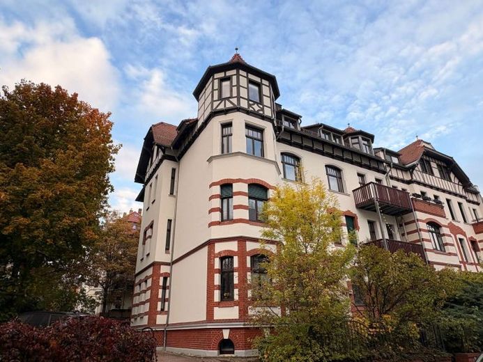 Im Herzen von Gohlis- sanierte 2-Raumwohnung mit 2 Balkonen! – Photo 1