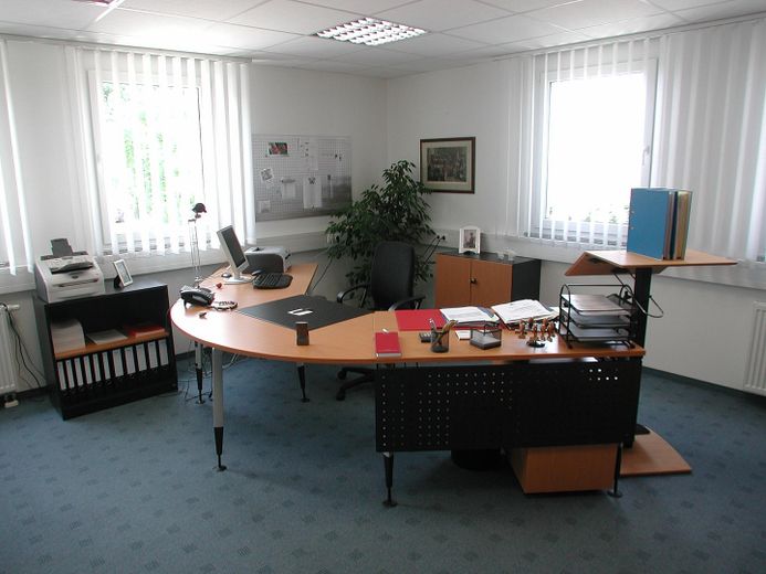 Büro-Beispiel