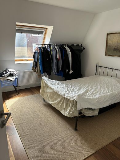 2 OG Schlafzimmer