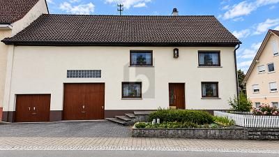 SEHR GEPFLEGTES BAUERNHAUS MIT AUSBAUPOTENZIAL – 1789896546_09e416c.jpg