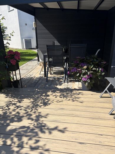Architect-designed house with pool – Foto 10